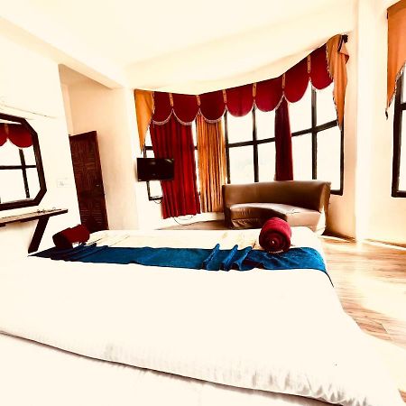Hotel Hadimba - In City Center Manali  Ngoại thất bức ảnh