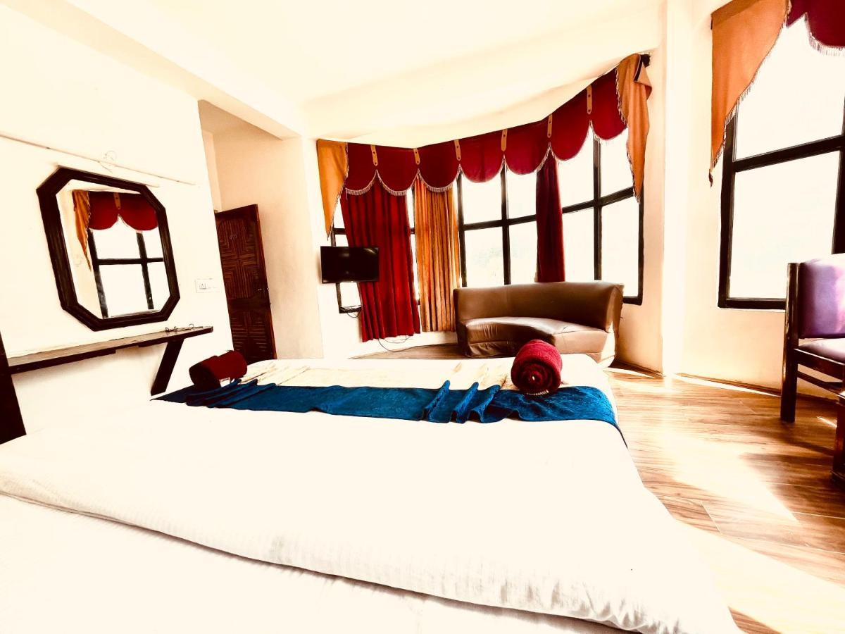 Hotel Hadimba - In City Center Manali  Ngoại thất bức ảnh