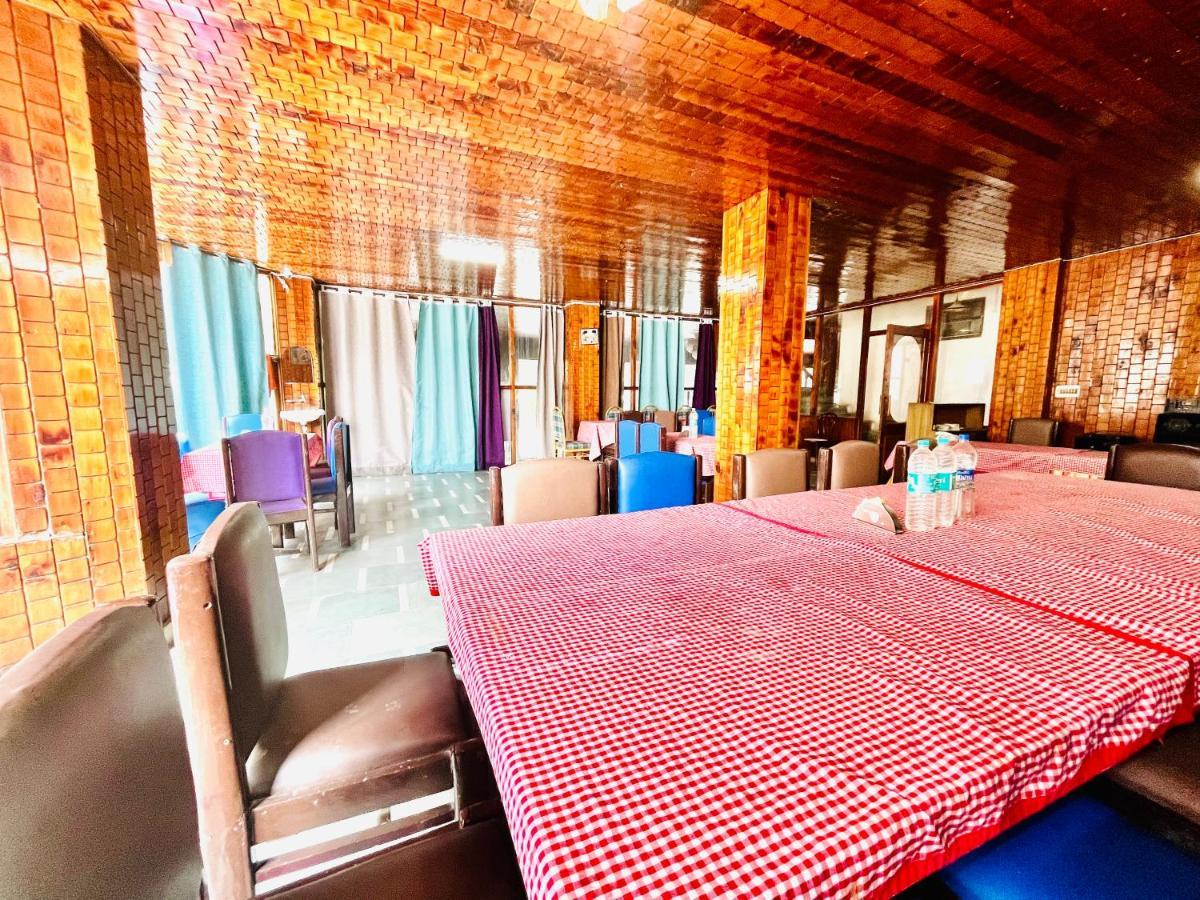 Hotel Hadimba - In City Center Manali  Ngoại thất bức ảnh