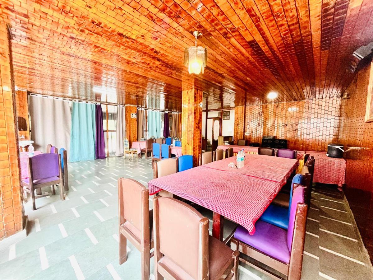 Hotel Hadimba - In City Center Manali  Ngoại thất bức ảnh