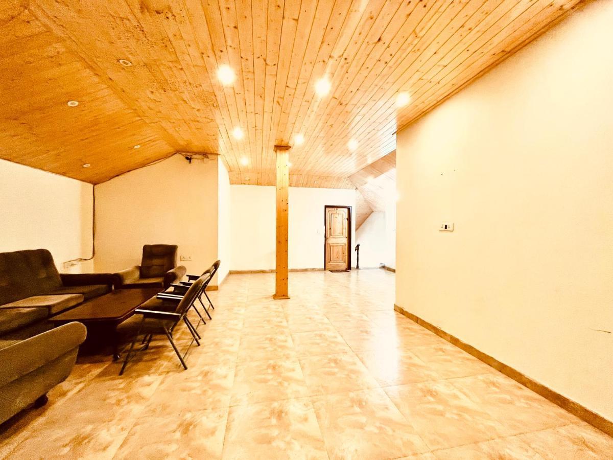 Hotel Hadimba - In City Center Manali  Ngoại thất bức ảnh