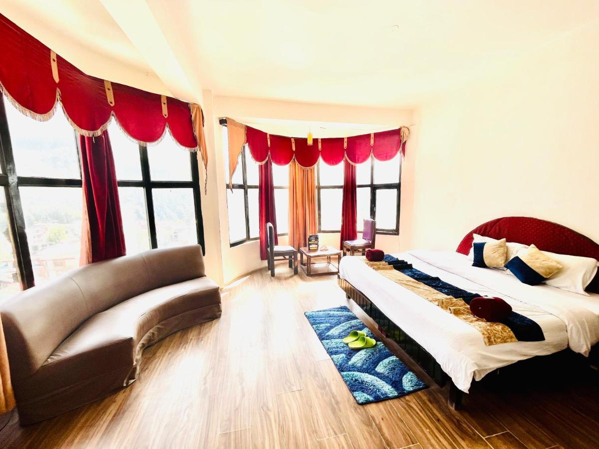 Hotel Hadimba - In City Center Manali  Ngoại thất bức ảnh
