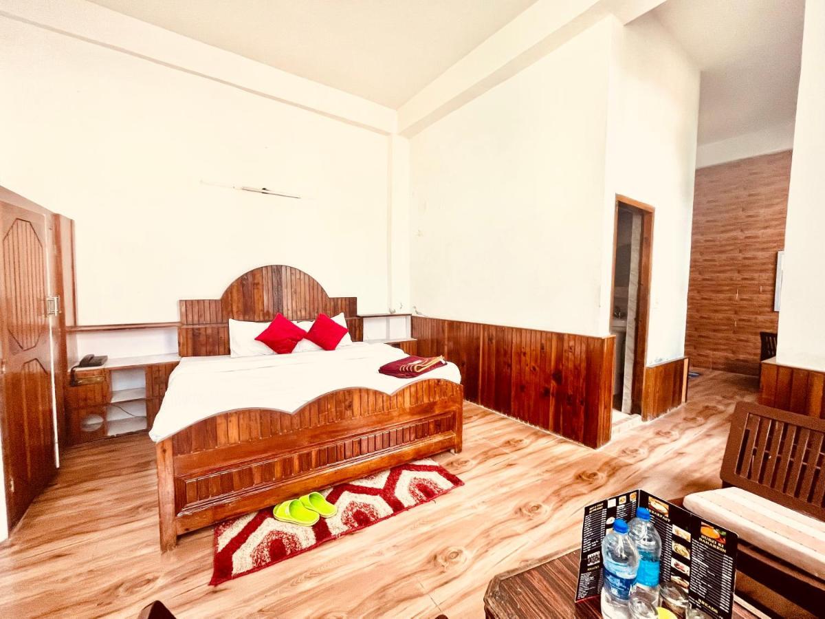 Hotel Hadimba - In City Center Manali  Ngoại thất bức ảnh