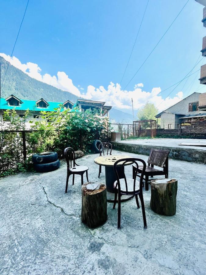 Hotel Hadimba - In City Center Manali  Ngoại thất bức ảnh