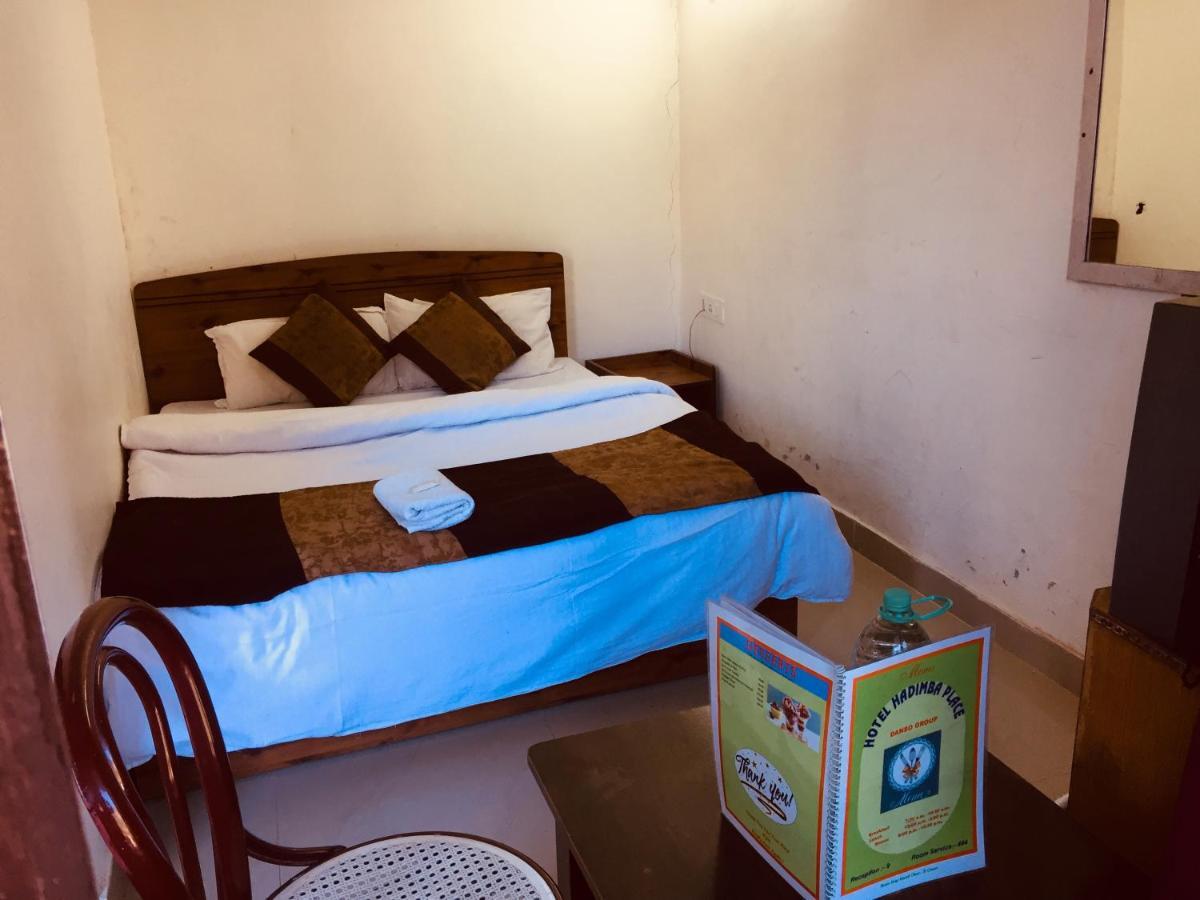 Hotel Hadimba - In City Center Manali  Ngoại thất bức ảnh