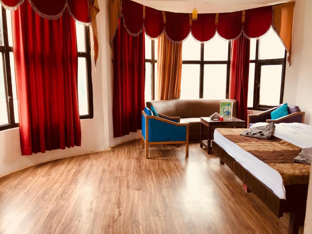 Hotel Hadimba - In City Center Manali  Ngoại thất bức ảnh