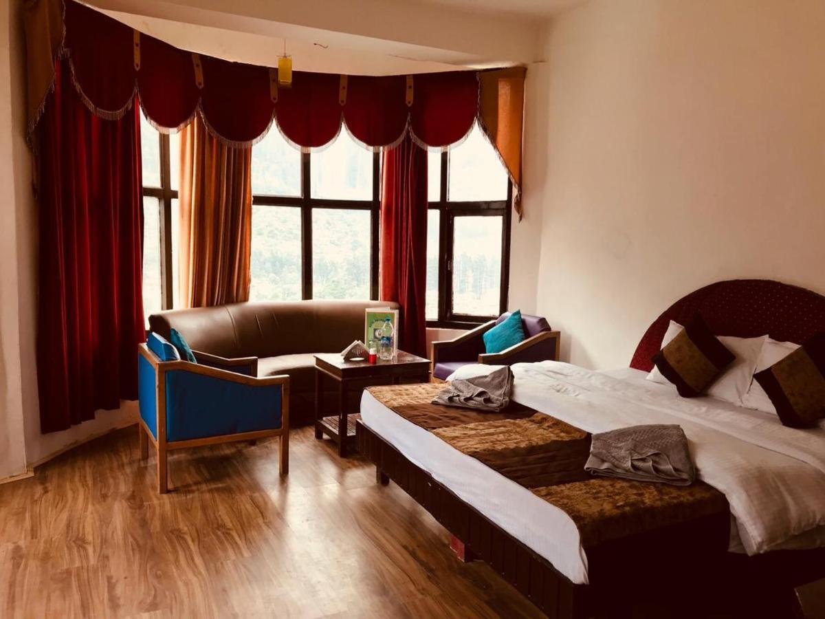 Hotel Hadimba - In City Center Manali  Ngoại thất bức ảnh