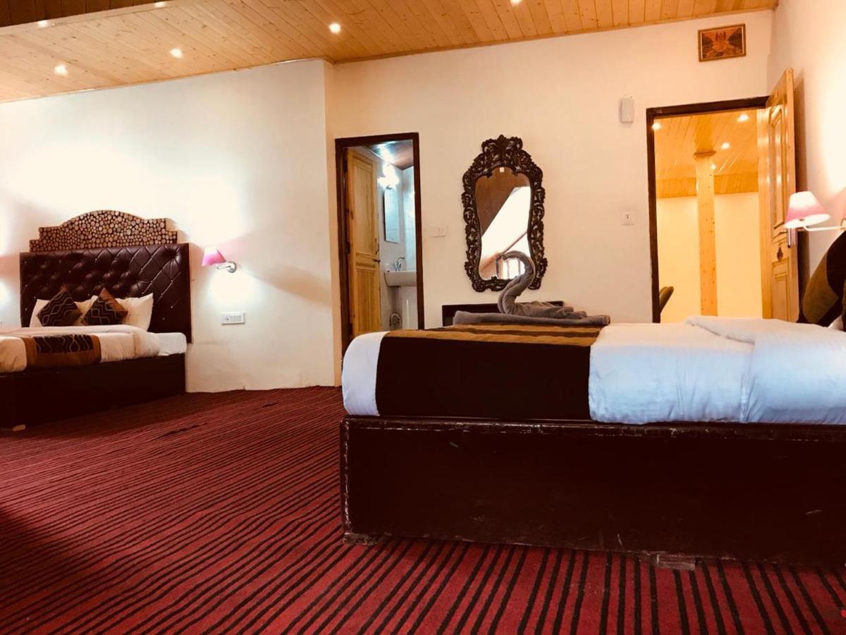 Hotel Hadimba - In City Center Manali  Ngoại thất bức ảnh
